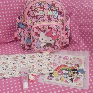 NWT HELLO KITTY Bundle backpack